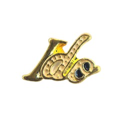 Golden 'I do' charm