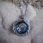 Crystal shell locket necklace Crystal shell locket necklace