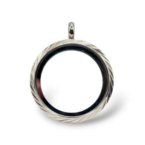 30mm Diamond Cut Locket Necklace