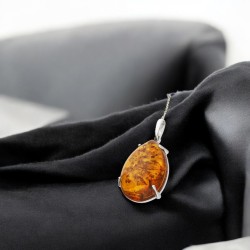 Amber pendant