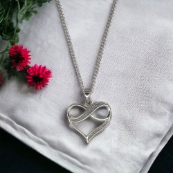 Infinity heart pendant