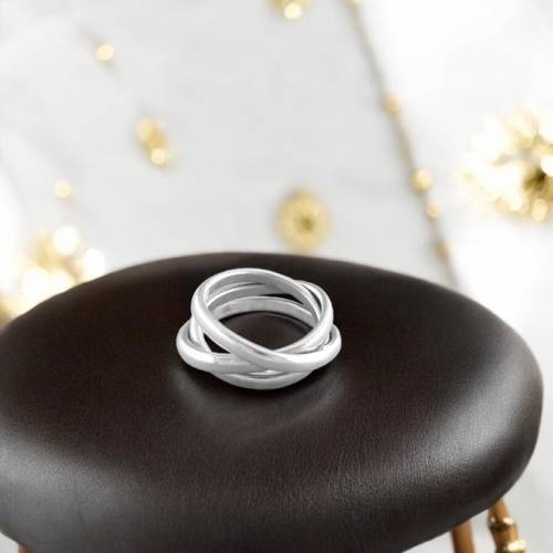 Interwoven Russian Bands