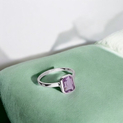 Amethyst Rectangle Ring